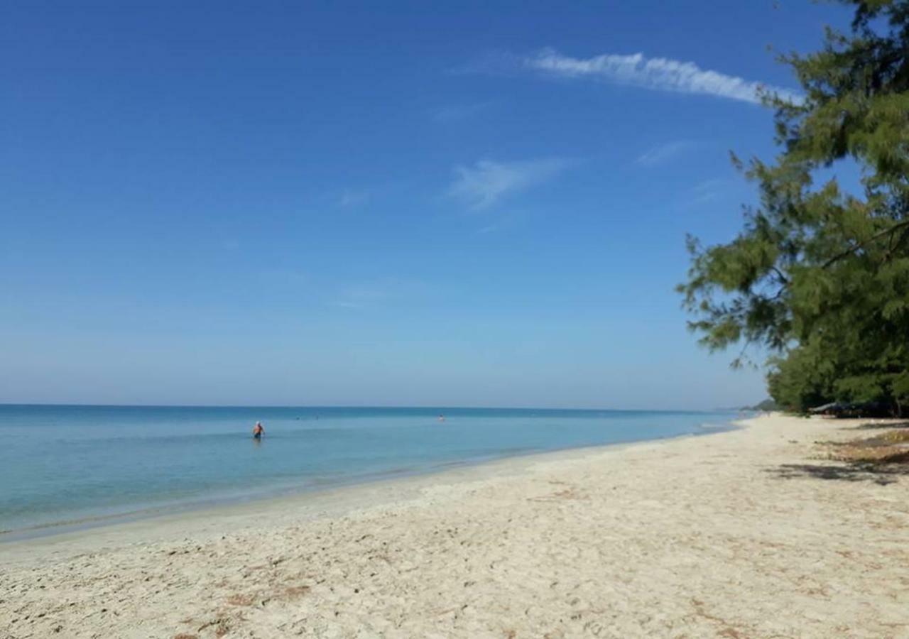 Mae Rampung Beach House Pool Villa ระยอง ภายนอก รูปภาพ